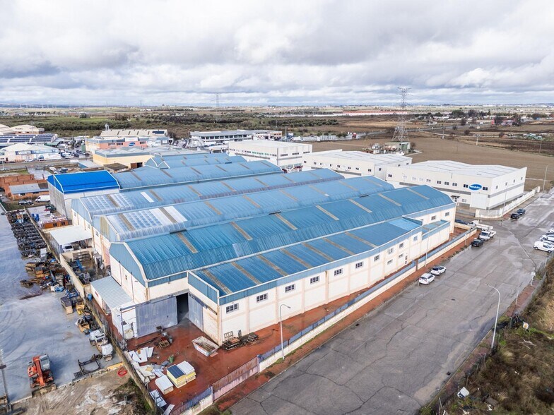 Industrial in Griñón, Madrid for sale - Building Photo - Image 3 of 46