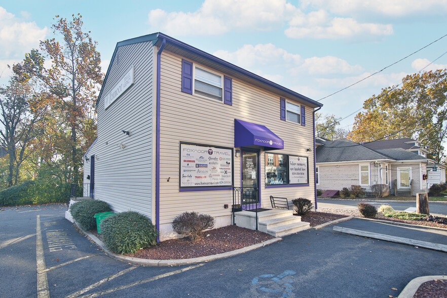 2359 Route 33, Robbinsville, NJ for sale - Building Photo - Image 1 of 1