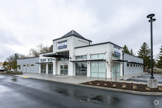 2935 SW Cedar Hills Blvd, Beaverton, OR for sale Building Photo- Image 1 of 1