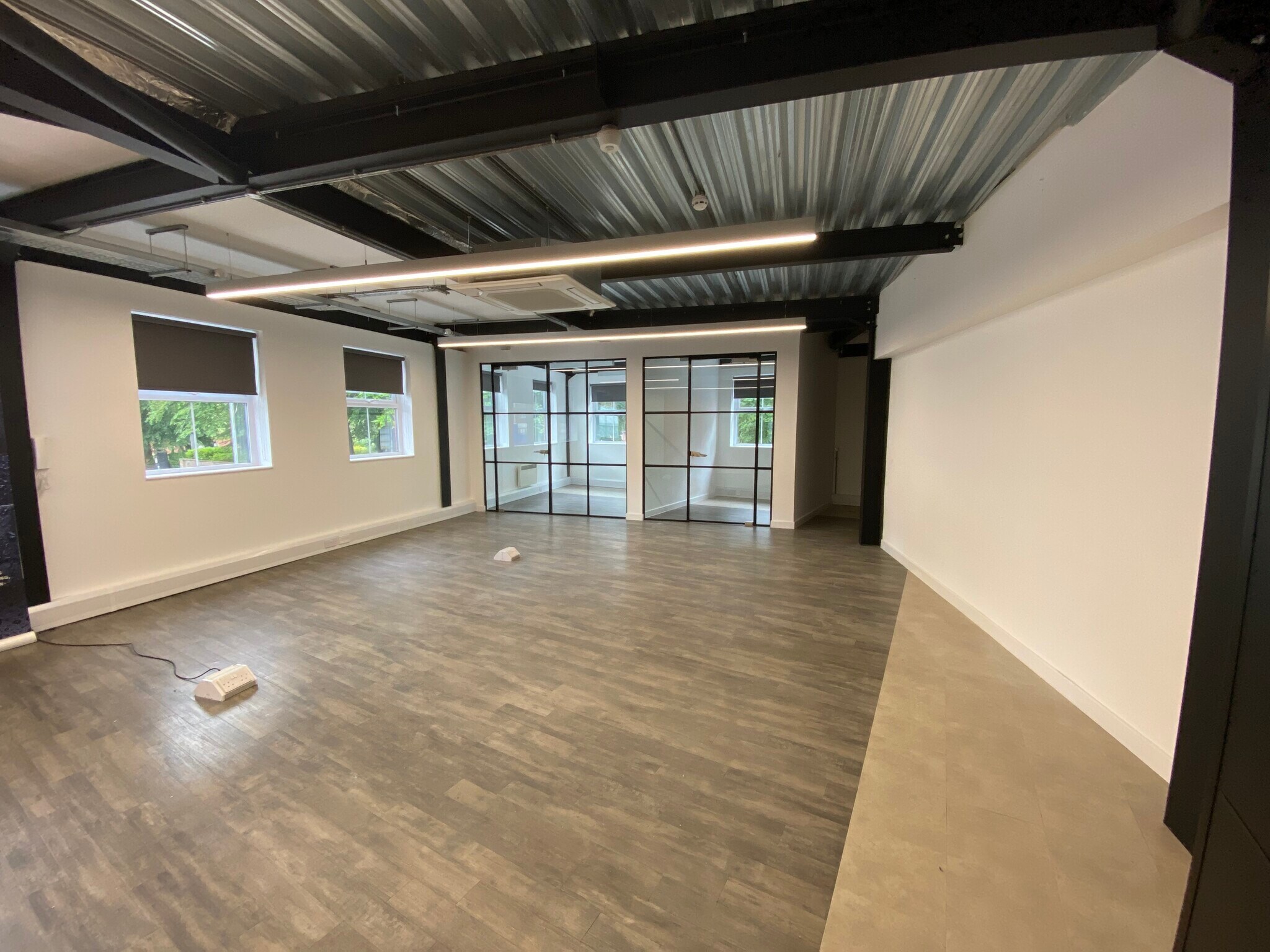 11 Station Rd, Wilmslow to rent Interior Photo- Image 1 of 8