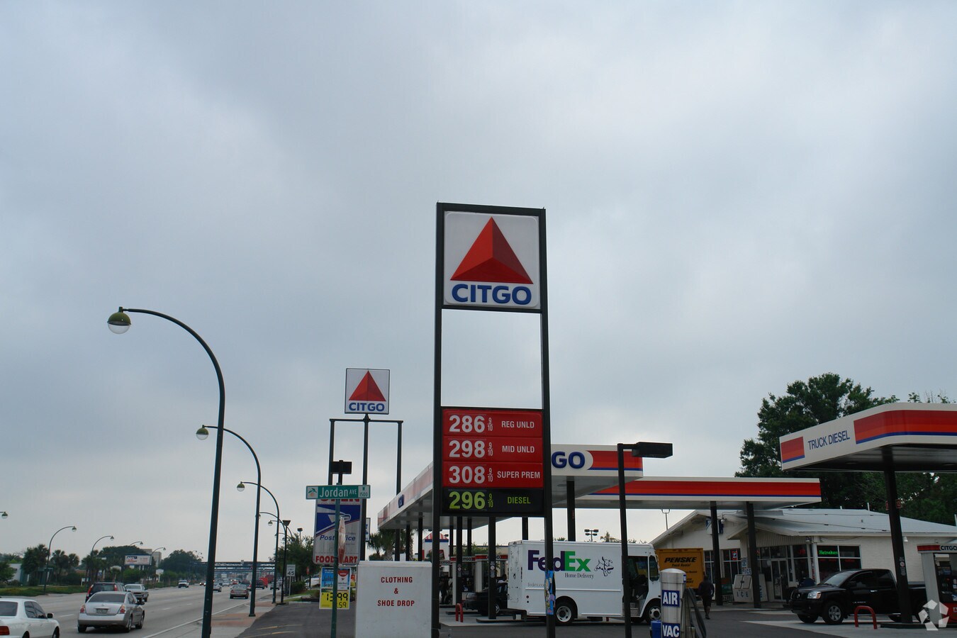 7301 S Orange Blossom Trl, Orlando 32809