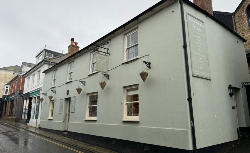 62 Fore St, Salcombe for sale Primary Photo- Image 1 of 1