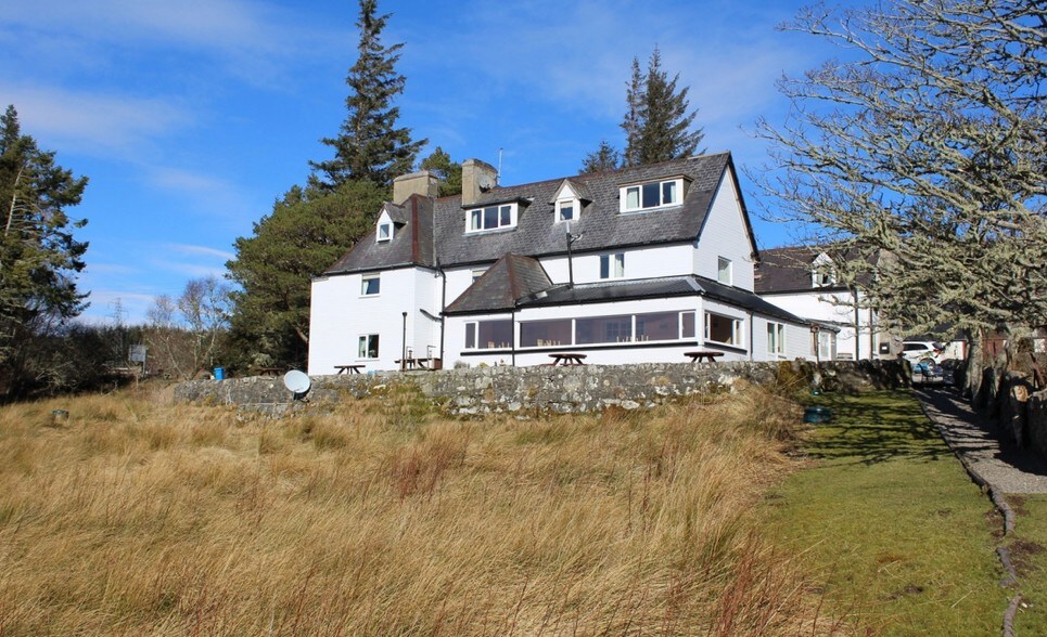Loch Shin, Lairg for sale - Primary Photo - Image 1 of 1