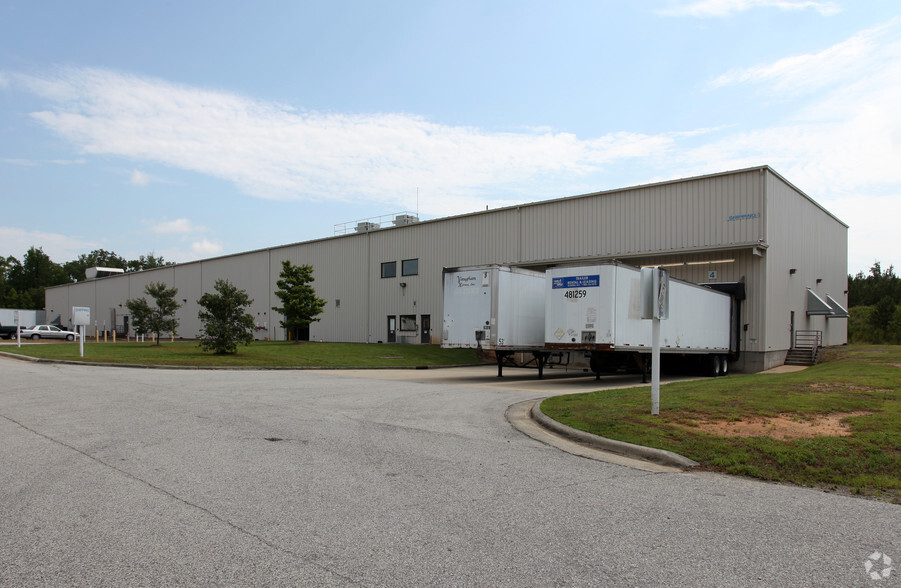 3480 Industrial Dr, Durham, NC for rent - Primary Photo - Image 1 of 2