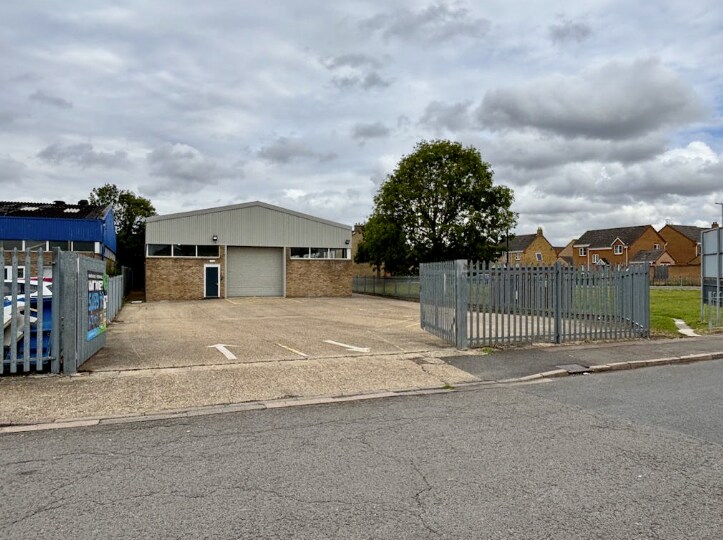 Albone Way, Biggleswade for sale Primary Photo- Image 1 of 1