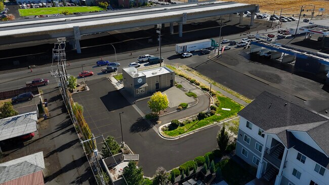 More details for 1605 N Greene St, Spokane, WA - Retail to Rent