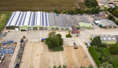 Middle Drove, Wisbech to rent Building Photo- Image 2 of 2