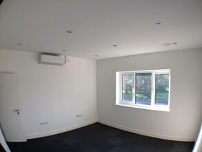 Talbot Rd, Doncaster to rent Interior Photo- Image 2 of 6