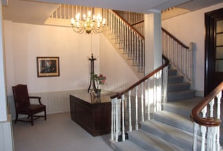 High St, East Grinstead to rent Interior Photo- Image 2 of 2