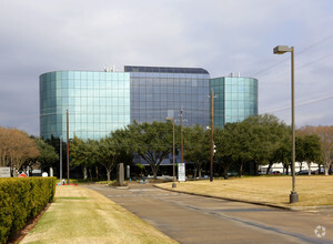 1880 Dairy Ashford St, Houston, TX for rent Building Photo- Image 1 of 46