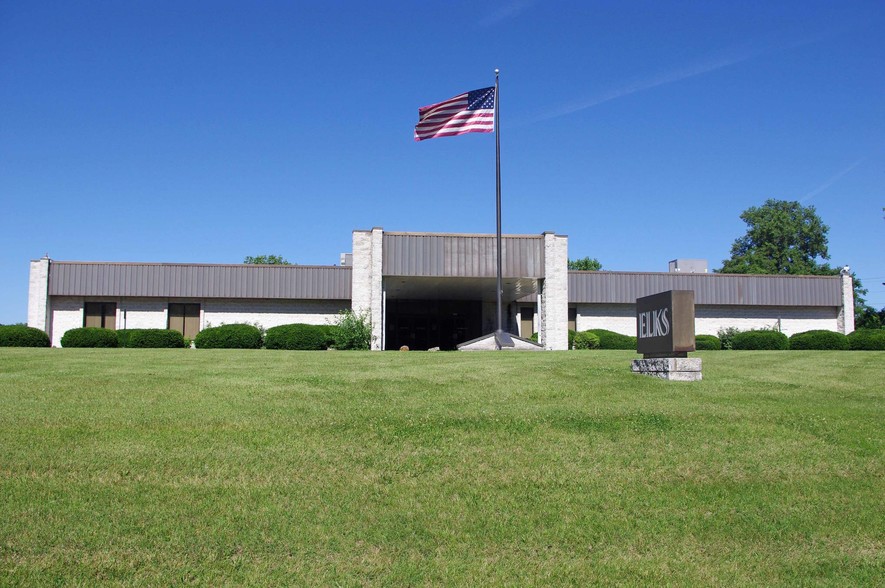 1481 S Illinois St, Belleville, IL for sale - Building Photo - Image 1 of 1