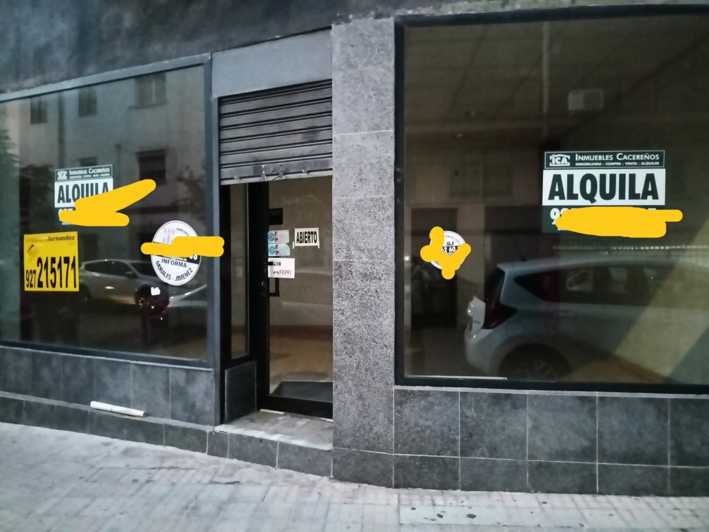 Retail in Cáceres, Cáceres to rent Building Photo- Image 1 of 7