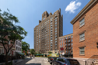 45 Christopher St, New York, NY for rent Building Photo- Image 1 of 4