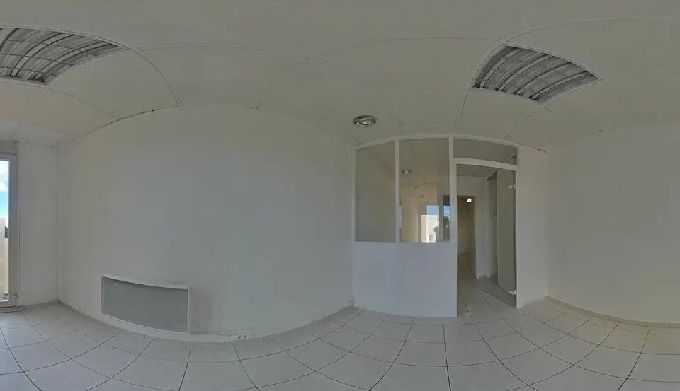 Retail in Montpellier to rent - Building Photo - Image 2 of 3