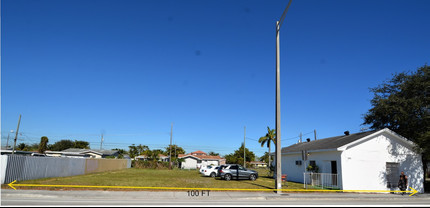 5221 Pembroke Rd, Hollywood, FL for sale Building Photo- Image 1 of 1