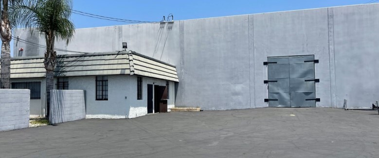 3050 N Lima St, Burbank, CA for rent - Building Photo - Image 2 of 6