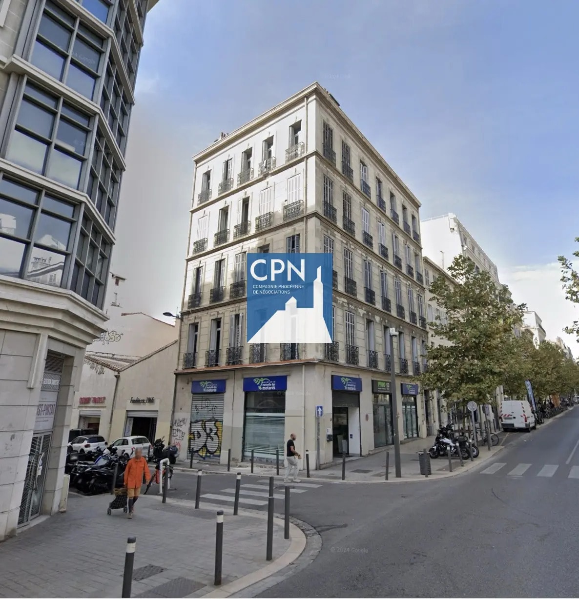 Retail in Marseille to rent Building Photo- Image 1 of 4