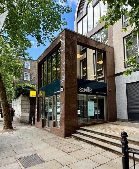188 Brompton Rd, London to rent - Building Photo - Image 1 of 16