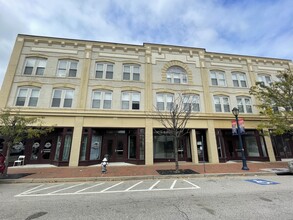 245 E Broadway Ave, Hopewell, VA for rent Building Photo- Image 1 of 6