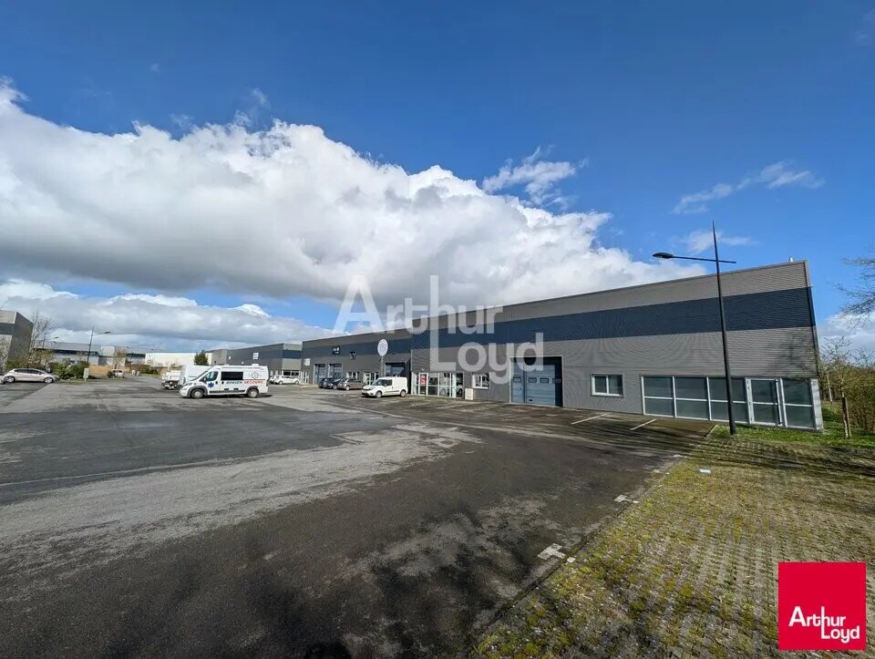 Vente Local d'activités 245 m² - Photo 1