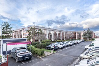 More details for 114 Avenue Louis Roche, Gennevilliers - Office, Light Industrial to Rent