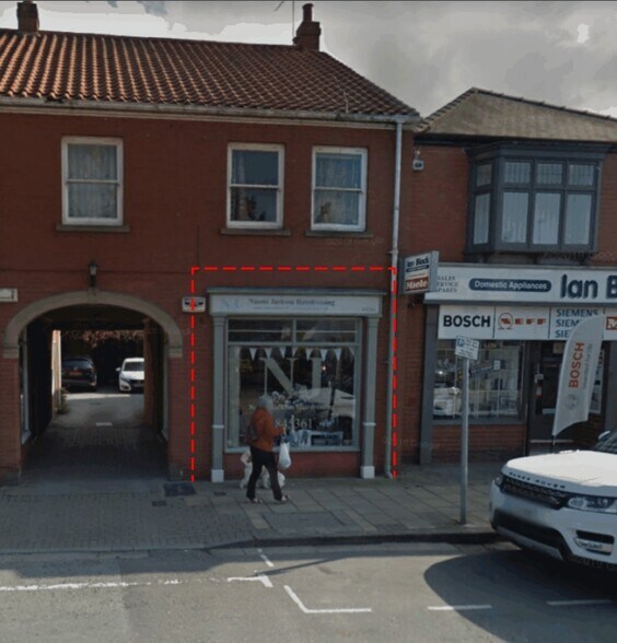 187 Hallgate, Cottingham, HU16 4BB UK