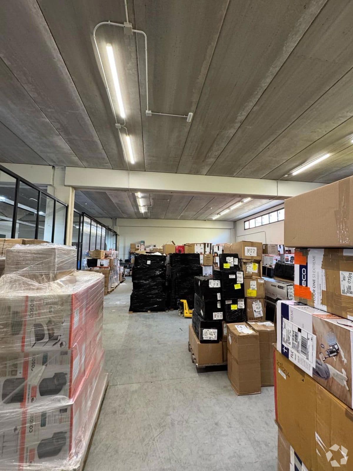 Industrial in Madrid, Madrid to rent Interior Photo- Image 1 of 7