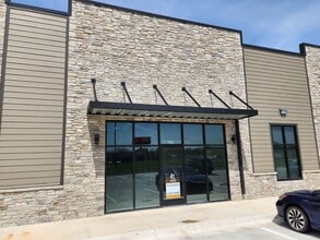 314 E 5th Ave, Owasso, OK to rent Building Photo- Image 1 of 13