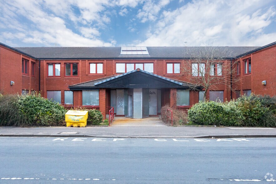 80 Titwood Rd, Glasgow G41 2DJ Crossmyloof Care Home UK