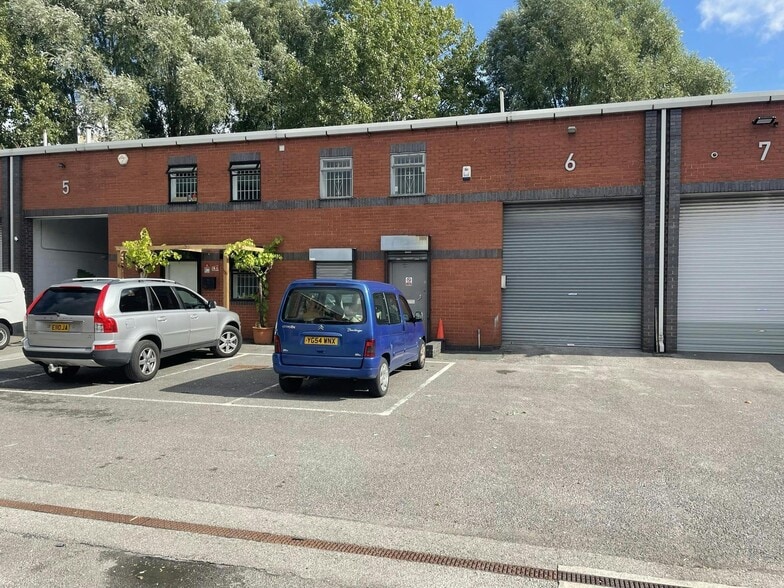 Poland St, Manchester to rent - Building Photo - Image 3 of 8