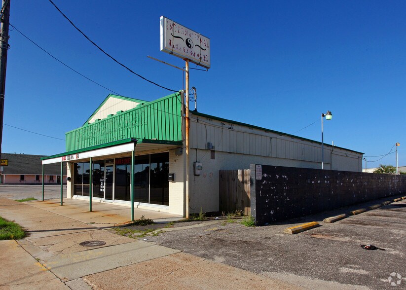 32 Eglin Pky, Fort Walton Beach 32548 UK