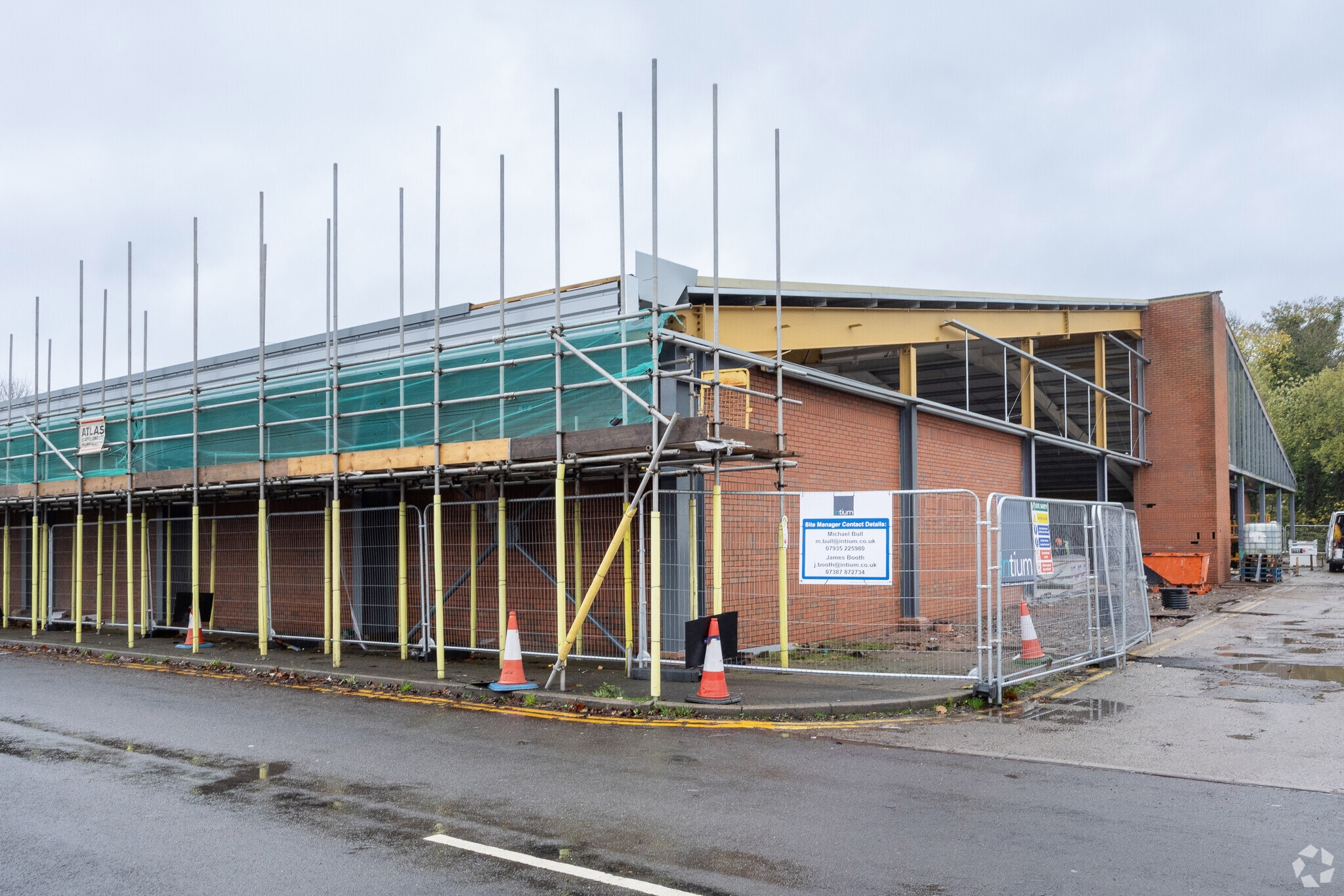 33 Brook Ln, Newcastle for sale Primary Photo- Image 1 of 1