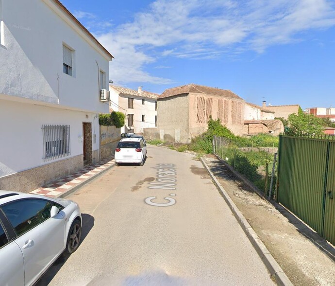Calle Chirichi, 1-1, Vegas del Genil, Granada for sale - Building Photo - Image 3 of 3