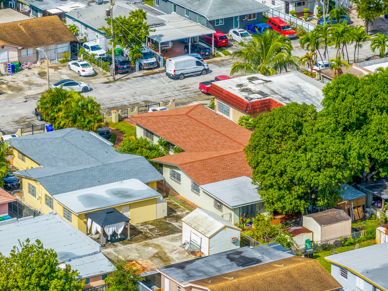 1211 NW 32nd Pl, Miami, FL for sale - Primary Photo - Image 1 of 43