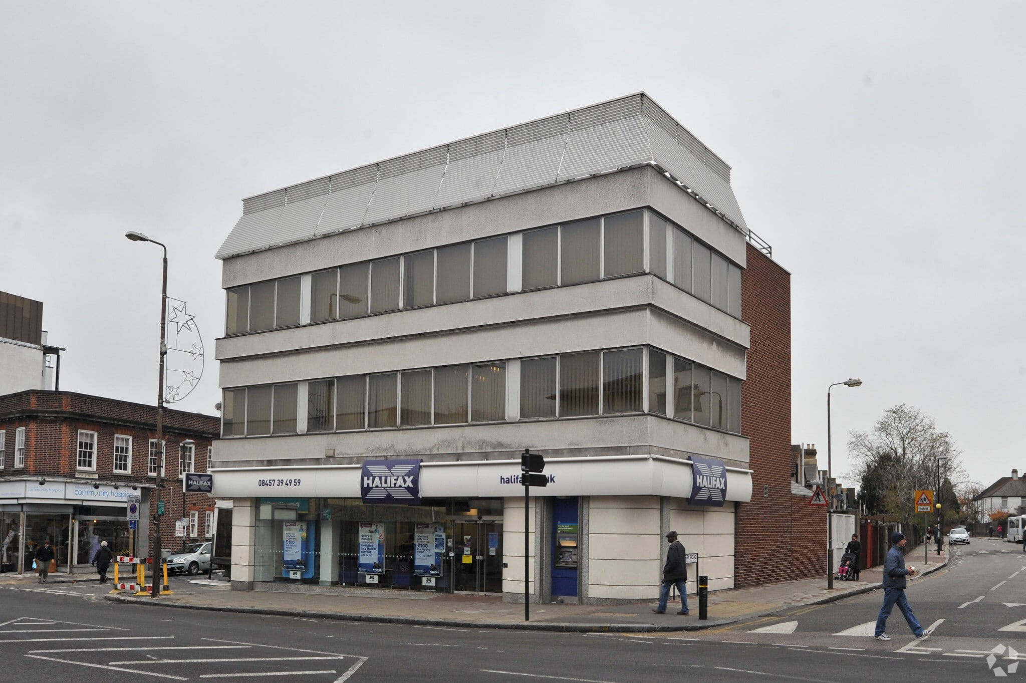 165-169 Eltham High St, London to rent Primary Photo- Image 1 of 3