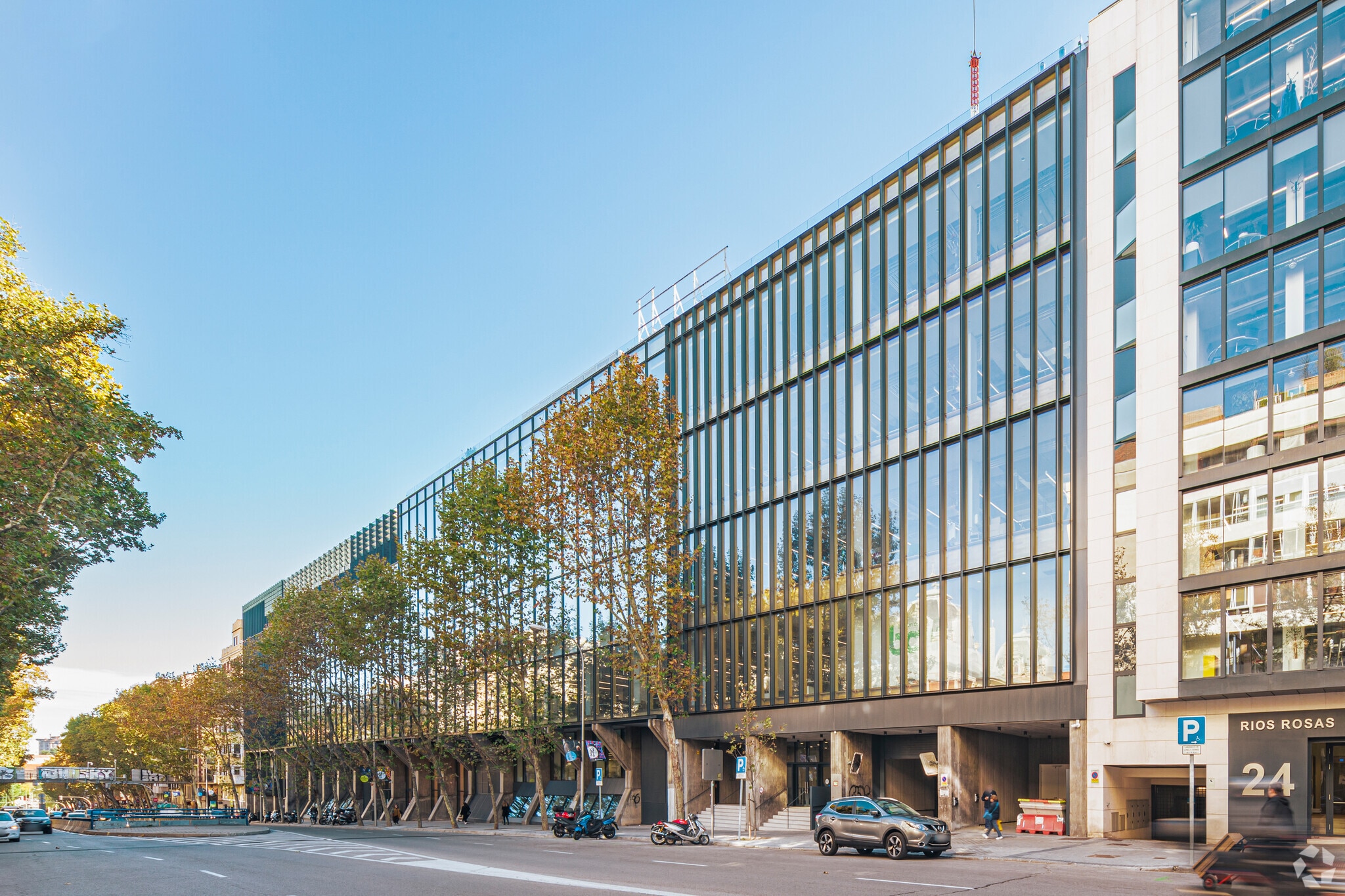 Calle de Ríos Rosas, 26, Madrid, Madrid to rent Primary Photo- Image 1 of 4