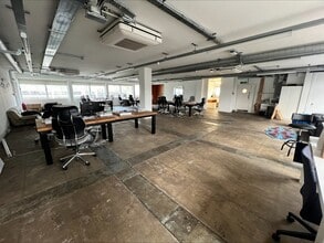 72-74 Mare St, London to rent Interior Photo- Image 2 of 7