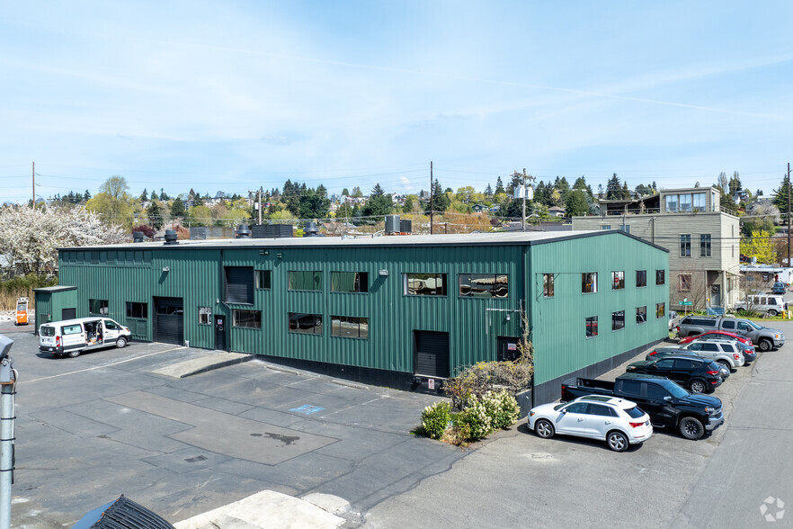 600 NW 40th St, Seattle, WA for sale - Building Photo - Image 3 of 7