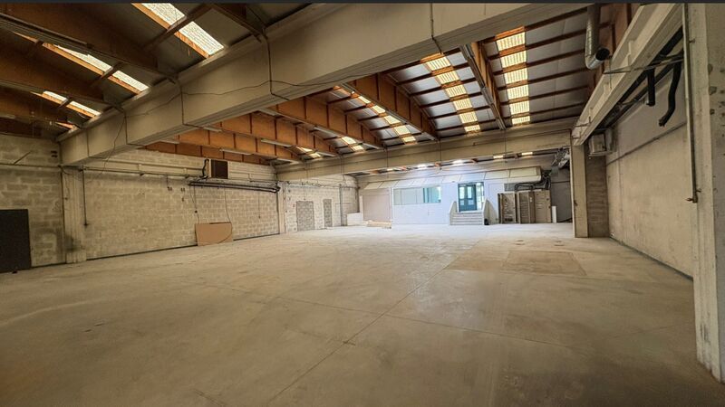 3 Rue Des Frères Lumière, Chassieu for sale - Building Photo - Image 3 of 13