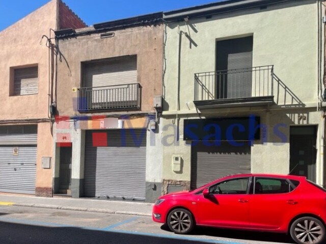 Retail in Terrassa, Barcelona to rent Building Photo- Image 1 of 2