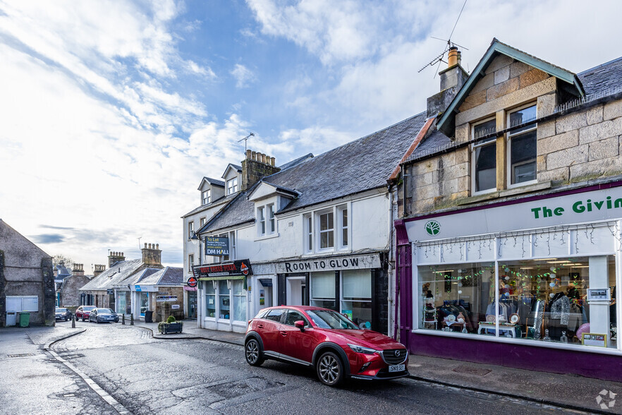 23 High St, Dunblane for rent - Building Photo - Image 2 of 2