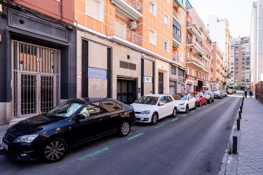 Build-to-Rent in Madrid, Madrid for sale - Building Photo - Image 2 of 6