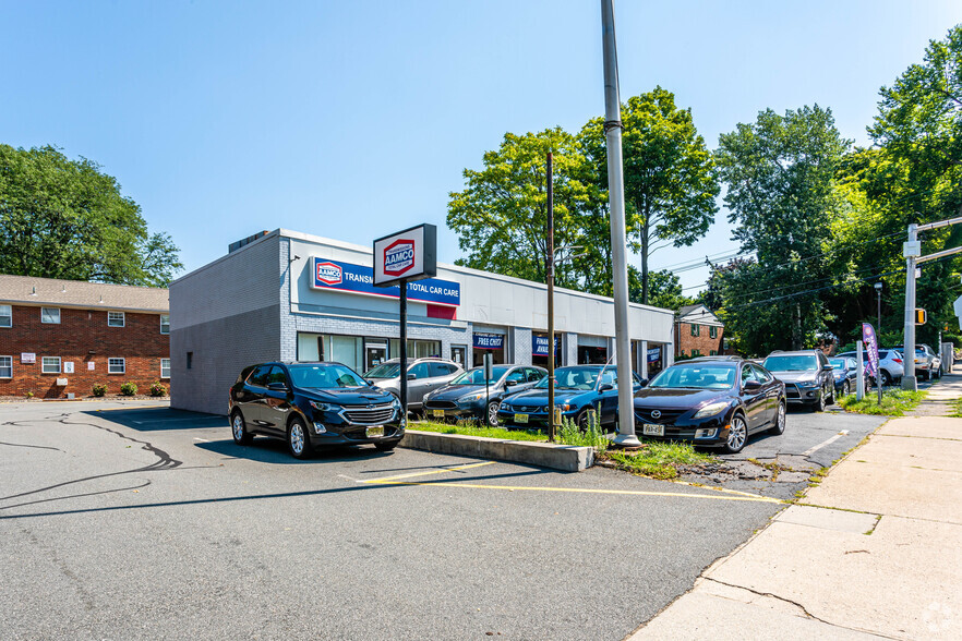 575 Bloomfield Ave, West Caldwell, NJ for sale - Primary Photo - Image 1 of 1