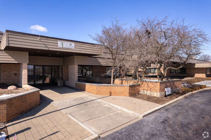 1204-1332 W Northwest Hwy, Palatine, IL for rent - Building Photo - Image 3 of 20