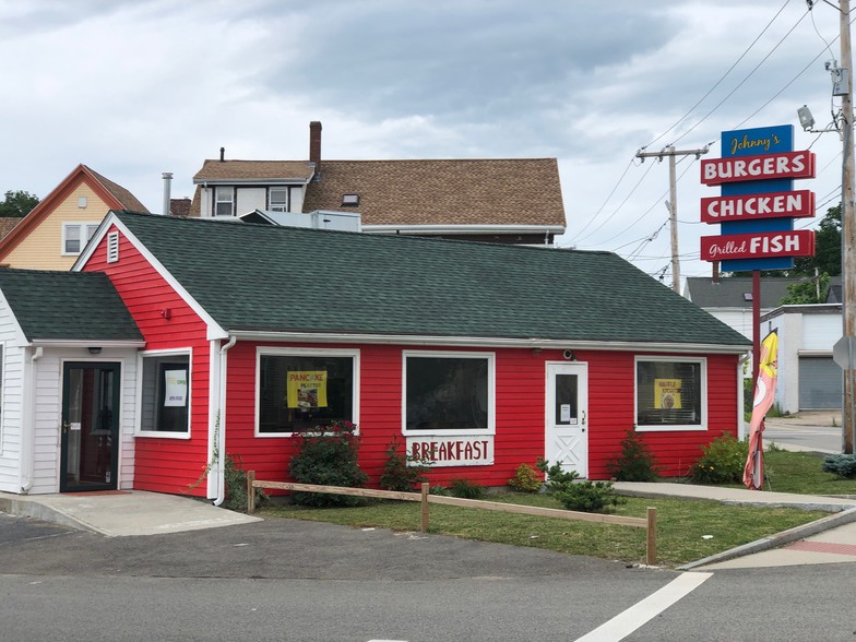 168 Pleasant St, Brockton, MA for sale - Primary Photo - Image 1 of 1