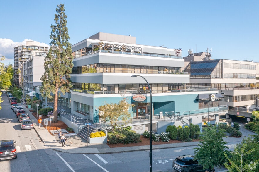 410, 460 And 470 - 233 West 1st St, North Vancouver, BC for sale - Primary Photo - Image 1 of 20
