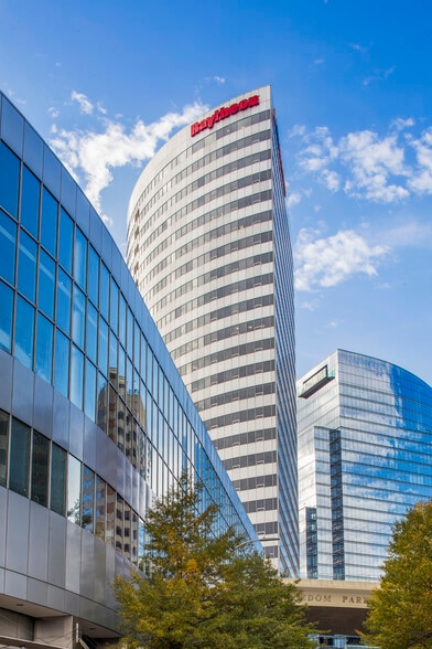 1100 Wilson Blvd, Arlington, VA to rent - Building Photo - Image 3 of 40