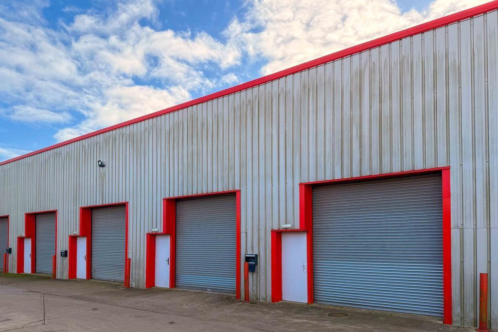 Riverside Industrial Estate, Boston to rent Building Photo- Image 1 of 9