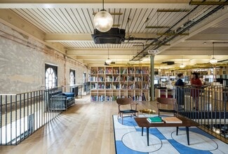 240-250 Ferndale Rd, London to rent Interior Photo- Image 2 of 10