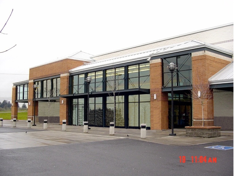 800 W Fourth Plain Blvd, Vancouver, WA to rent Building Photo- Image 1 of 37